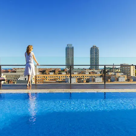 Hotel H10 Marina