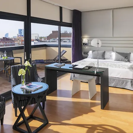 Hotell H10 Marina 4*